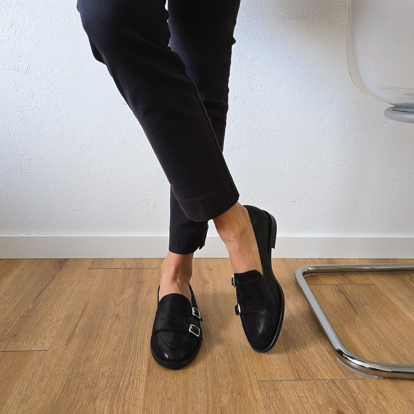 PRISCILLA in anthracite leather