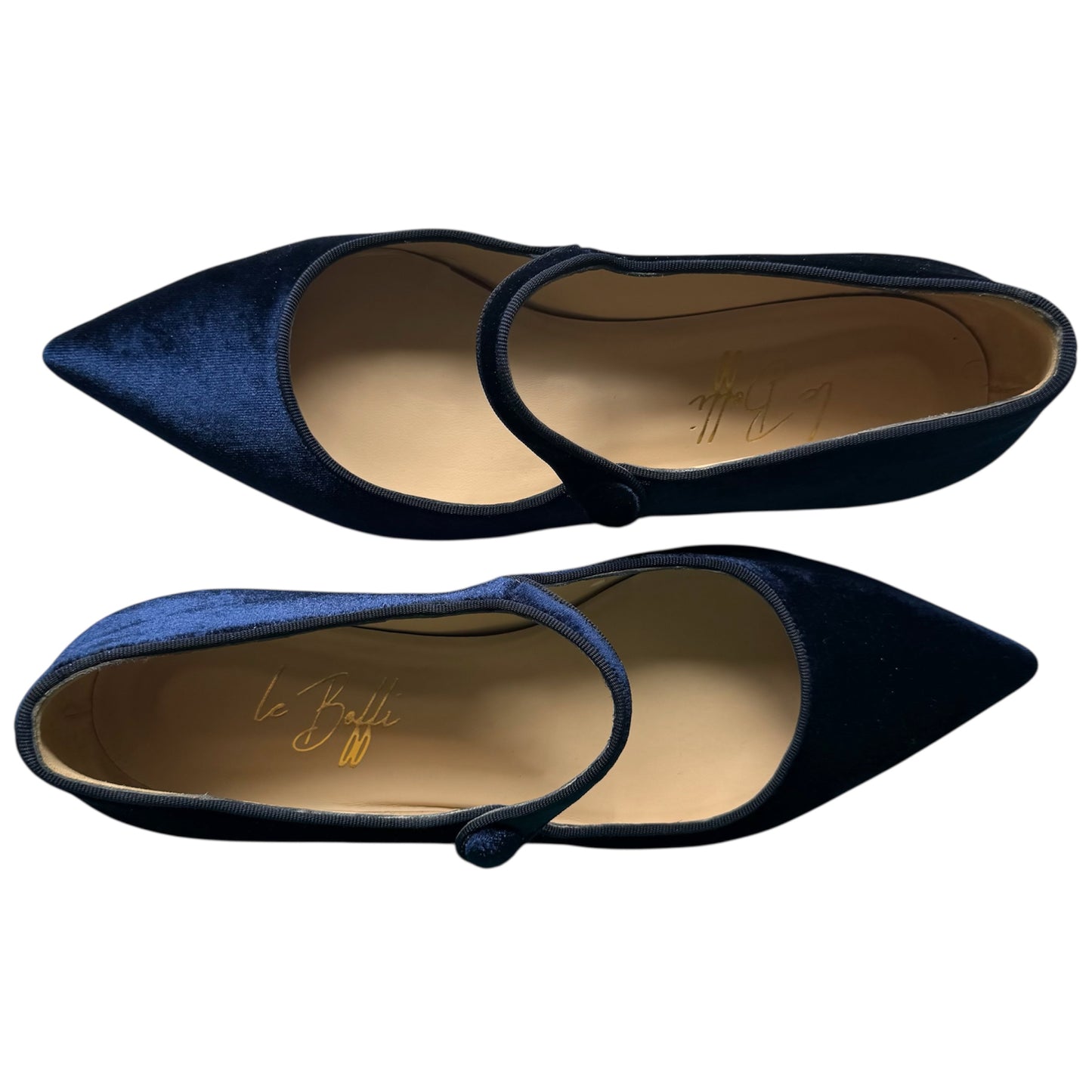 Adele in velluto blu