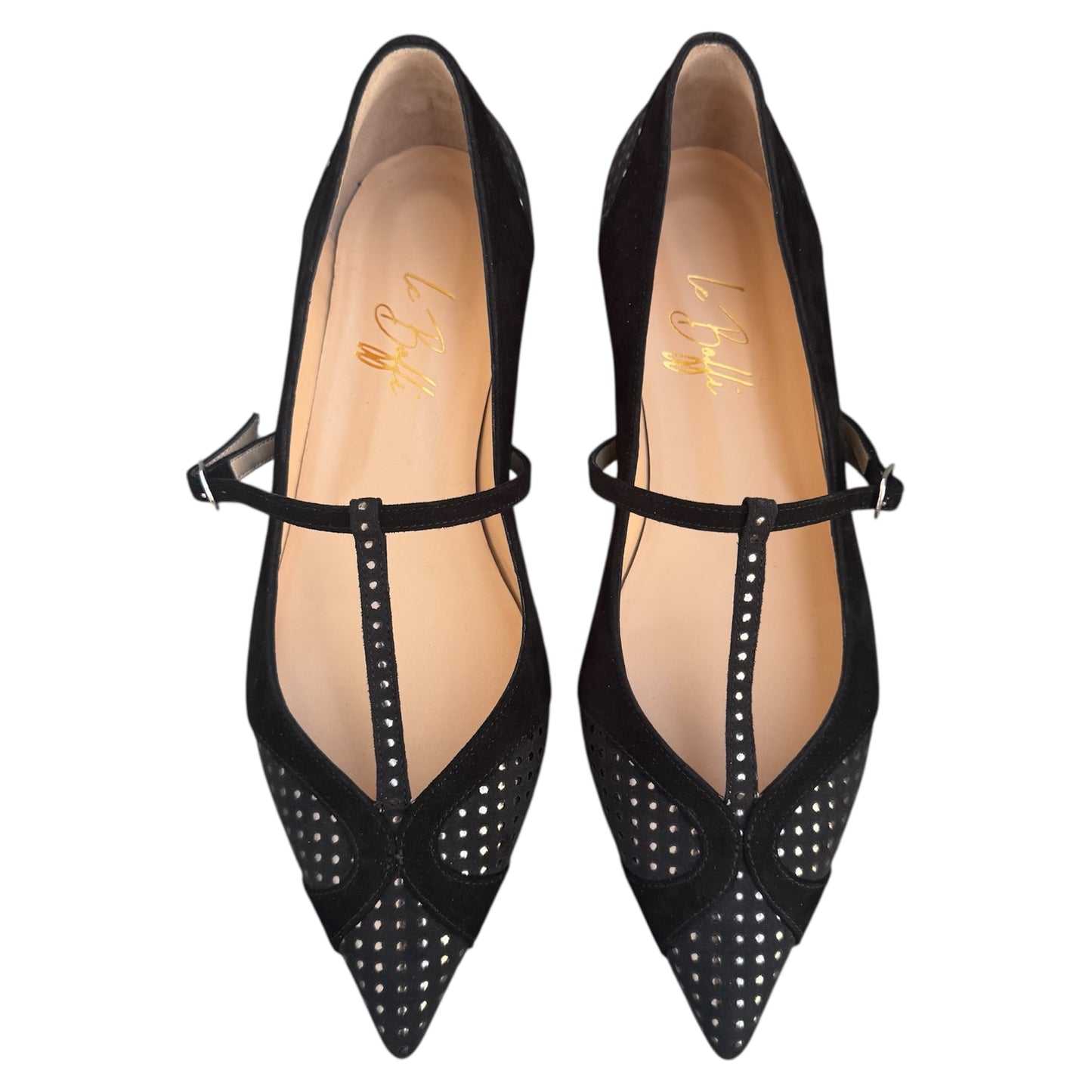 Vittoria in tessuto nero borchie