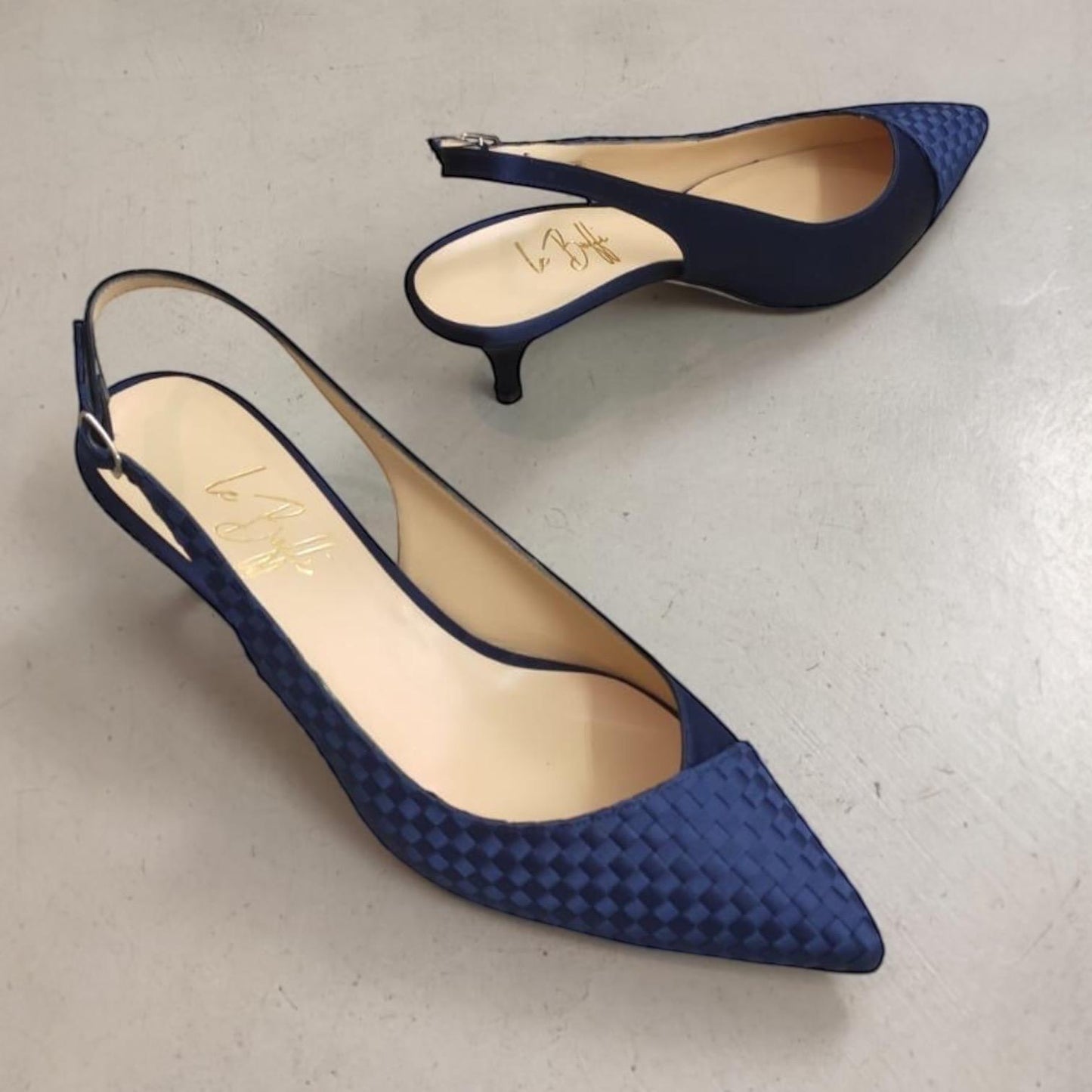 Amelia Slingback 55