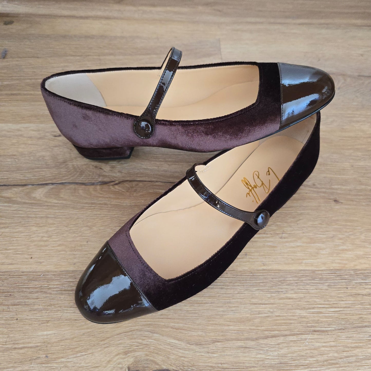 Emma Round Toe Ballerina