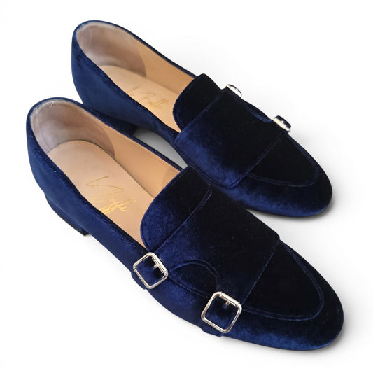 Priscilla in velluto blu PREORDINE
