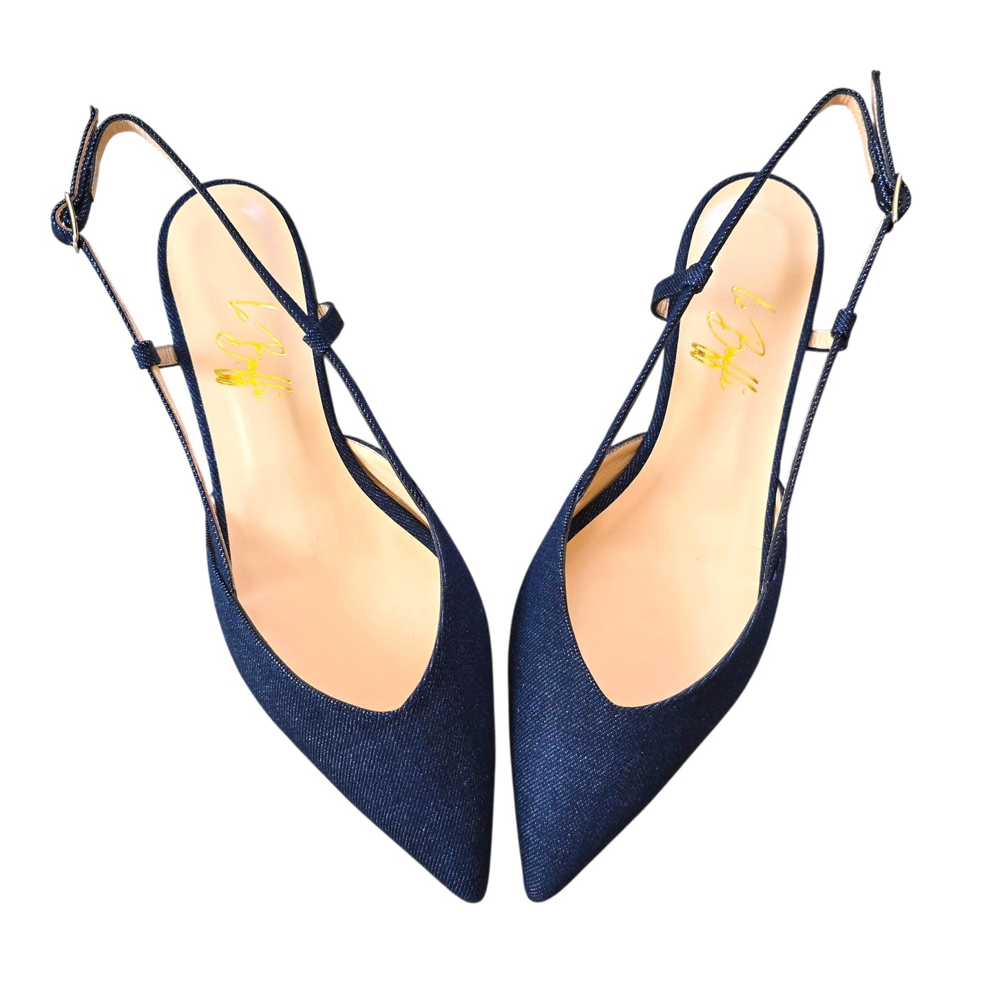 Gaia in jeans scuro