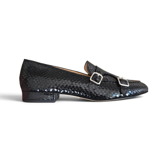 Priscilla in pitone nero