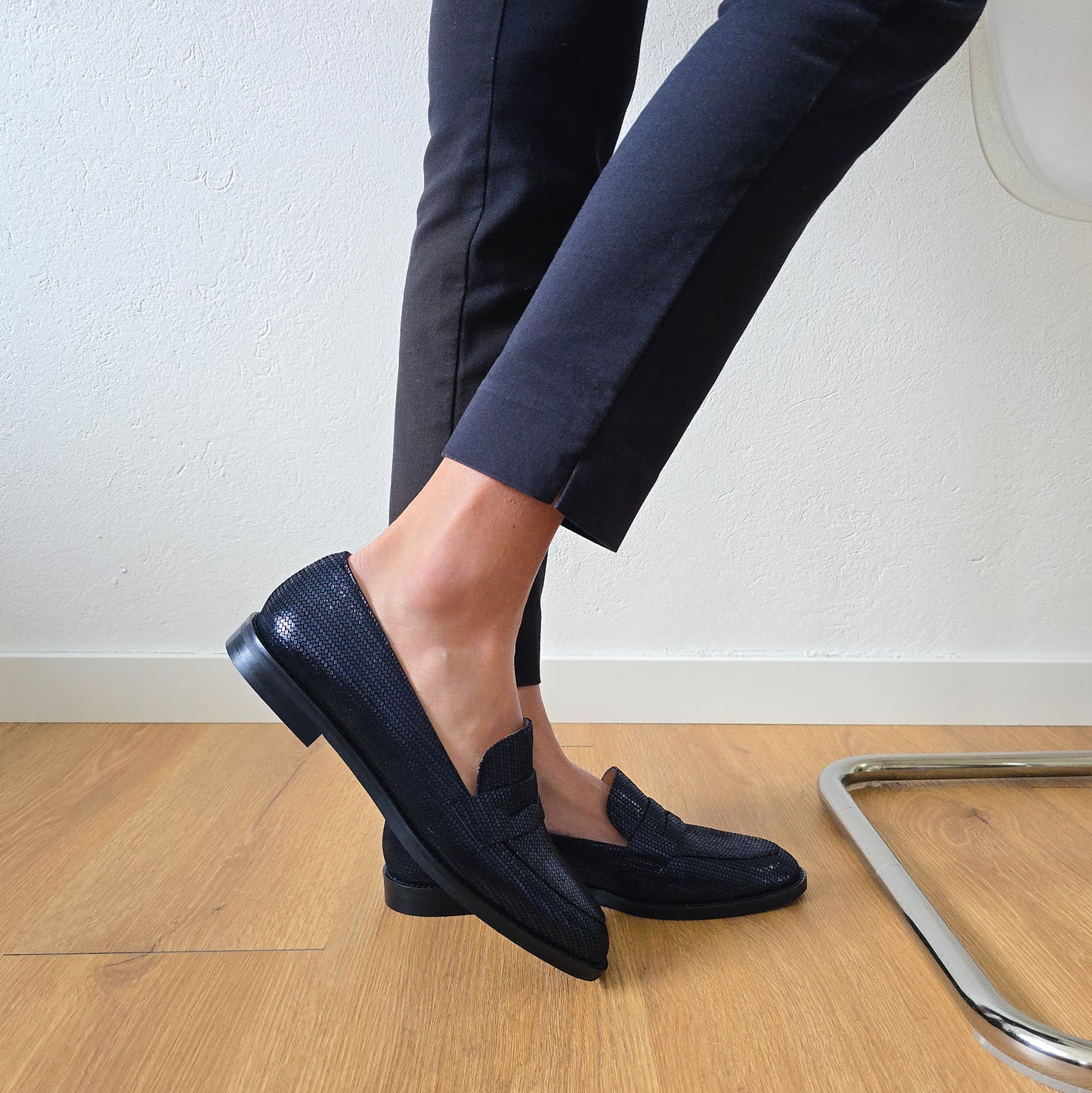 SOFIA in beige and gold velvet