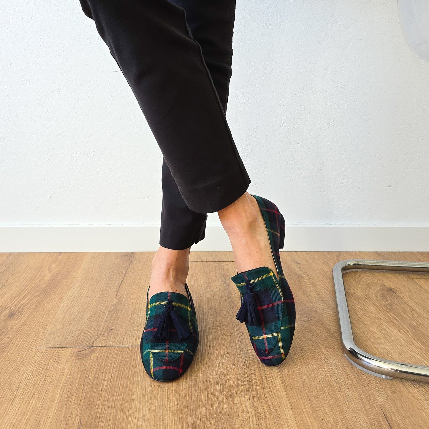 OLIVIA in ruby velvet