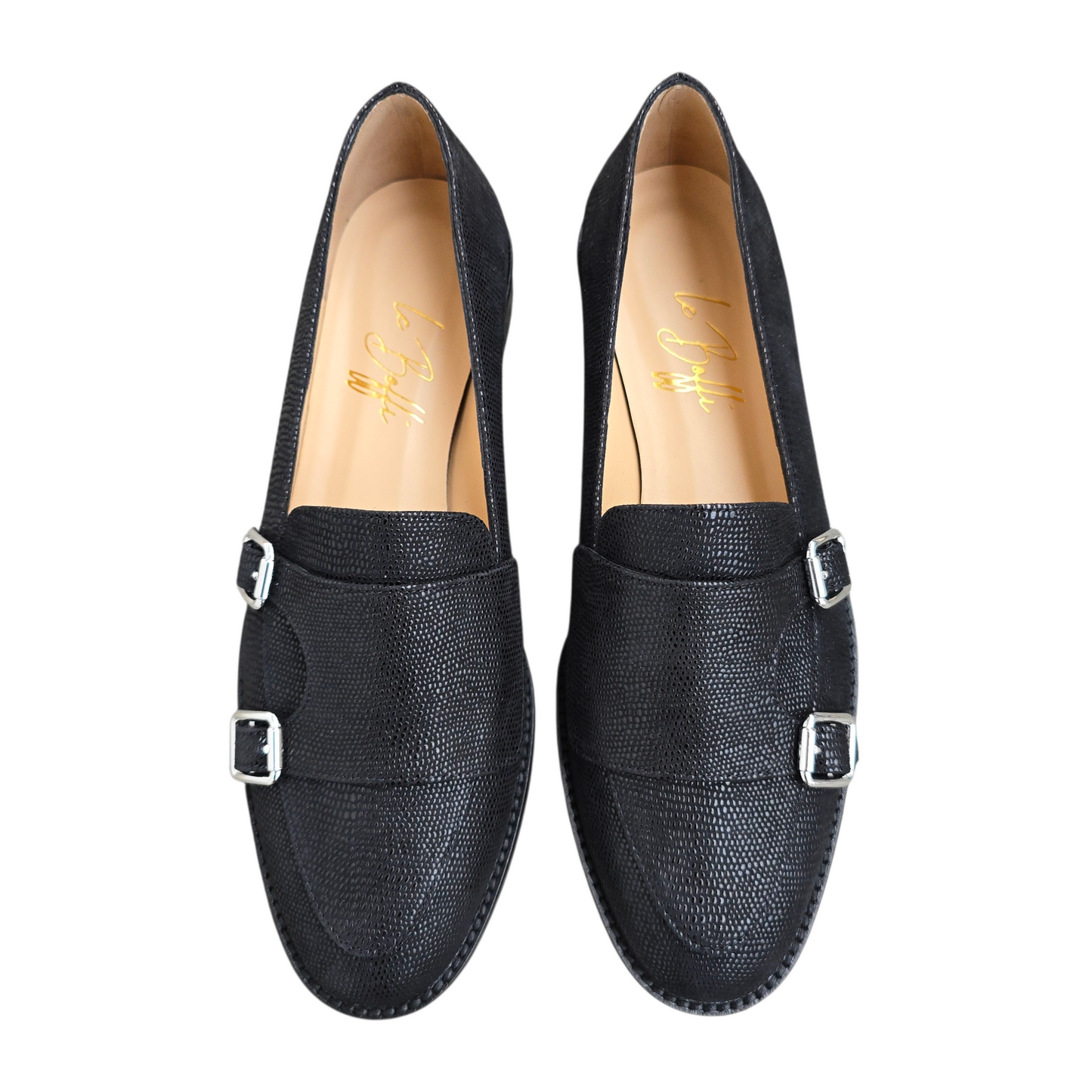 PRISCILLA in rettile nero