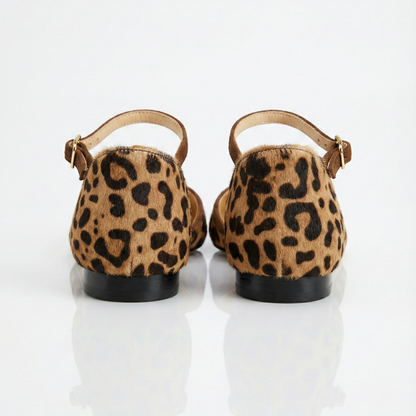 Alice in cavallino e tabacco