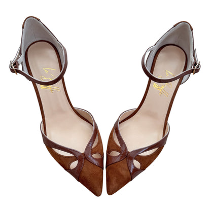Celeste 55 in camoscio e vernice cognac