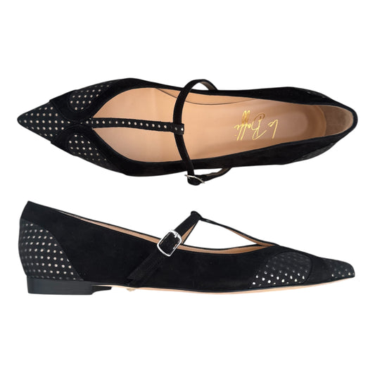 Vittoria in tessuto nero borchie