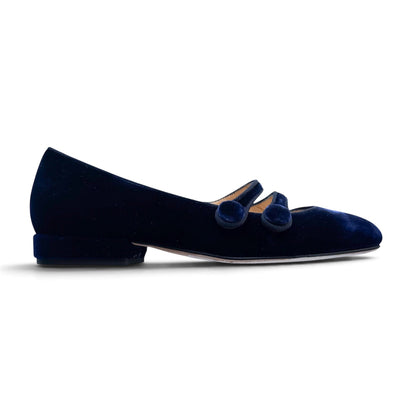 Round Frida in midnight blue velvet