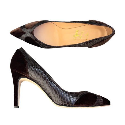 Elisa 85 in black patent leather
