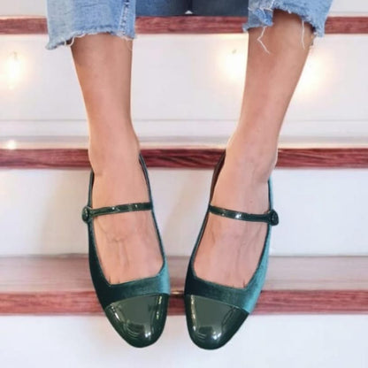 Emma Round Toe Ballerina