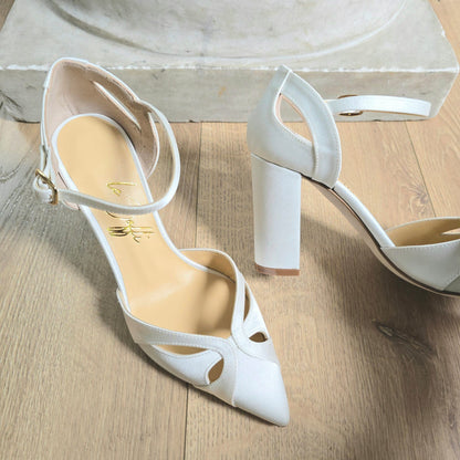 Celeste 85 Bride