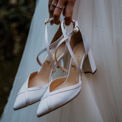 Elizabeth 85 Bride