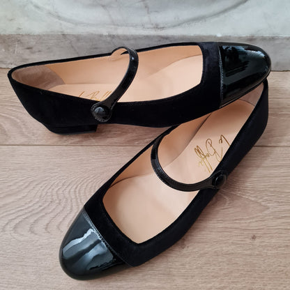 Emma Round Toe Ballerina