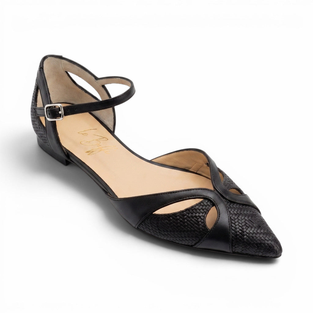 Celeste in pelle lavorata nera