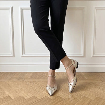Celeste in pelle platino e oro