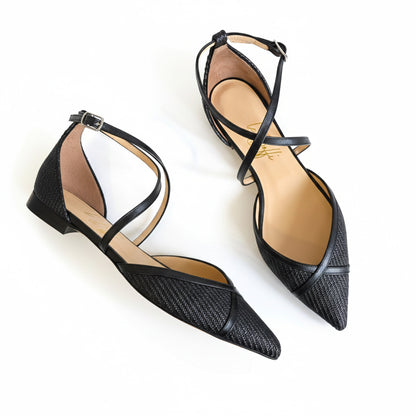 Elisabetta in rafia nera