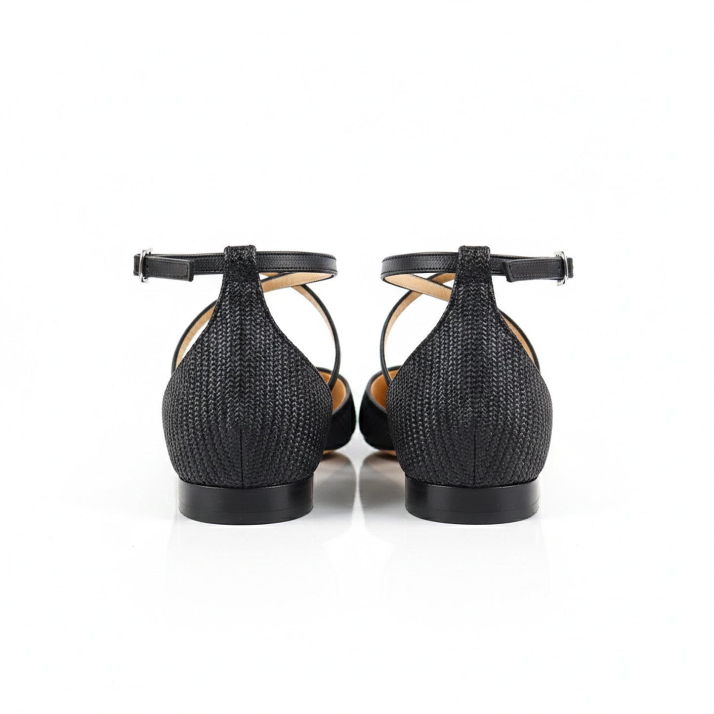 Elisabetta in rafia nera