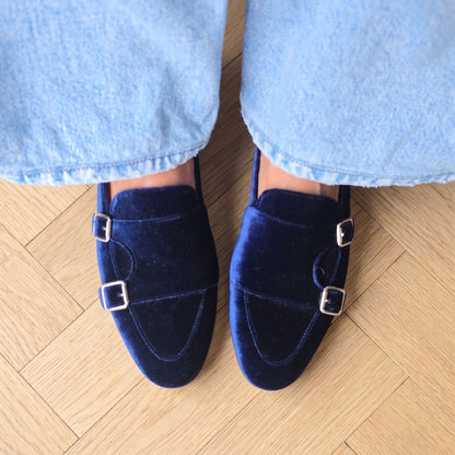 Priscilla in velluto blu