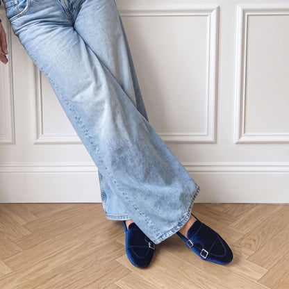 Priscilla in velluto blu
