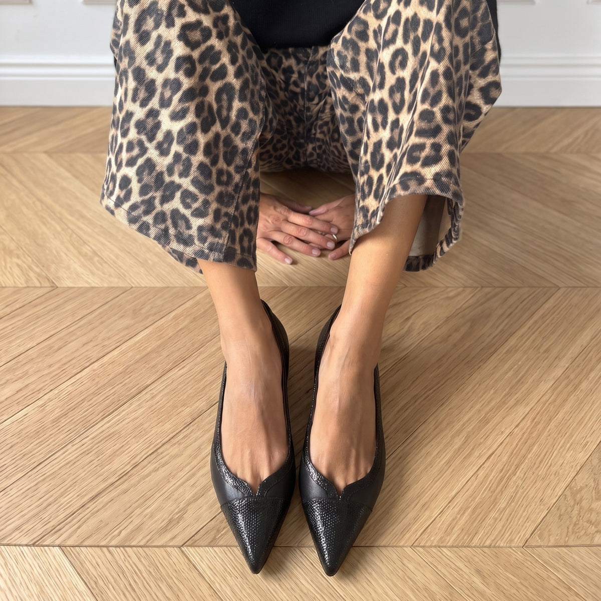 Rachele in pelle nera | Limited Edition