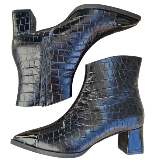 Anita 55 in cocco nero e vernice nera