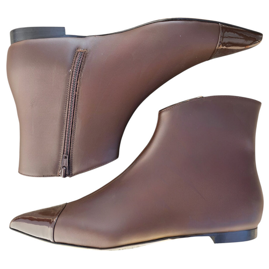 Anita in pelle cioccolato e punta in vernice marrone