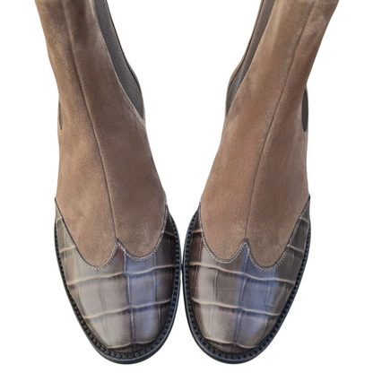 Allegra in camoscio fango e cocco fango